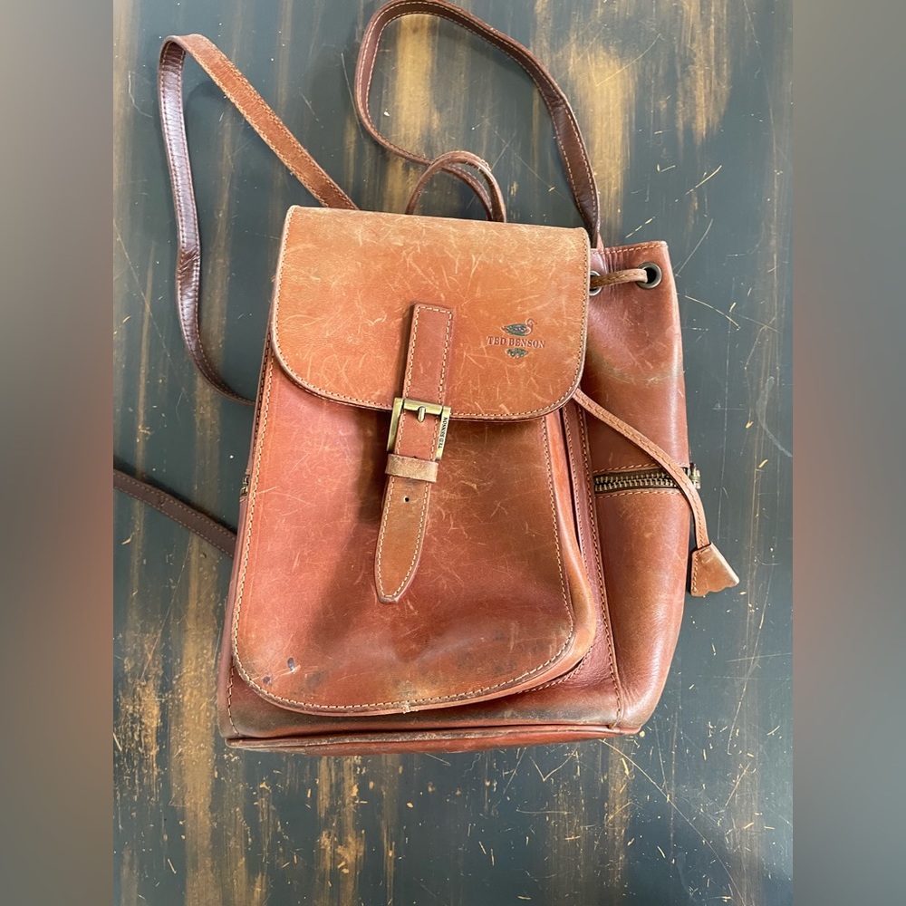 Vintage Genuine Leather Ted Benson Backpack
